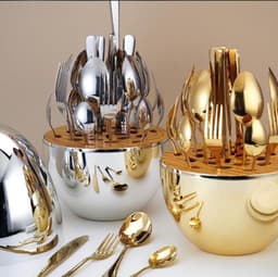 Egg shape cutlery set